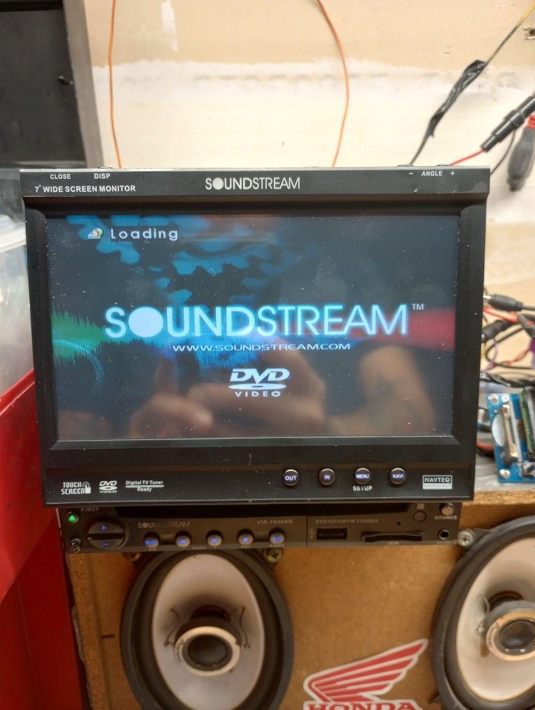 Soundstream Stereo $50  And Speakers $25