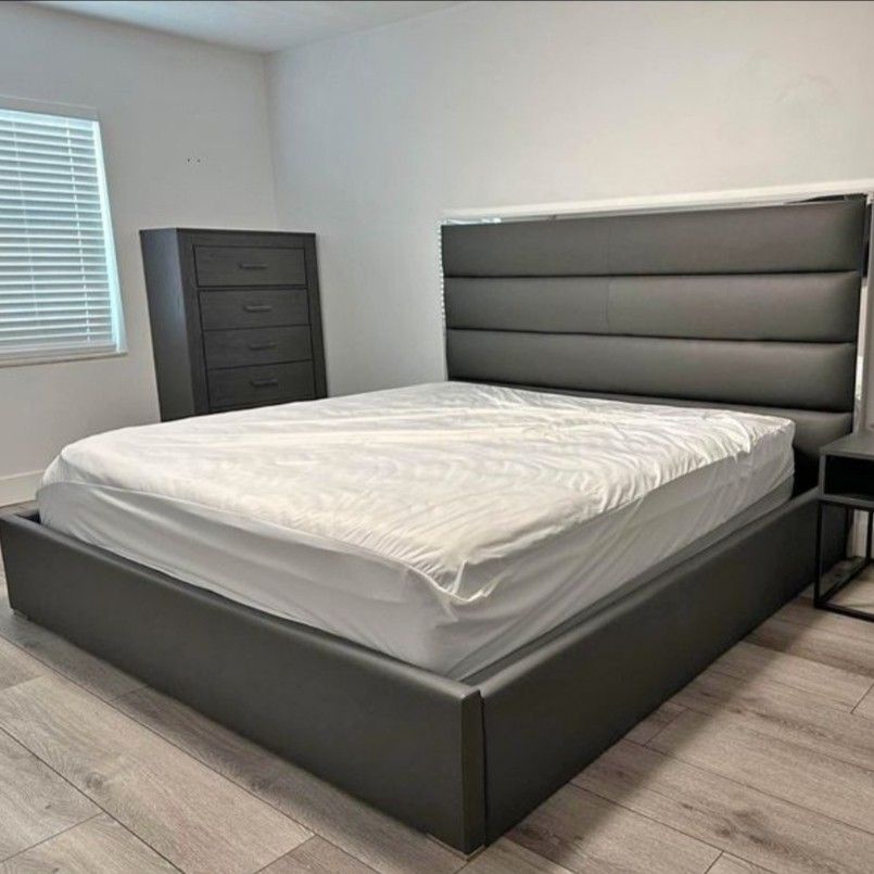 Offer Queen Size Mattress Pillow Top 12 Inches + Gift Box Spring