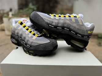 Undefeated x Nike Air Max 95 'Yellow'