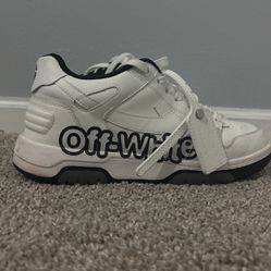 Off White- Out Of Office OOO Low Tops 