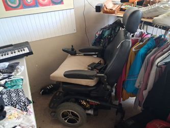 Electric  wheel chair