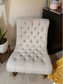 Tan Lounge Chair • $70 OBO