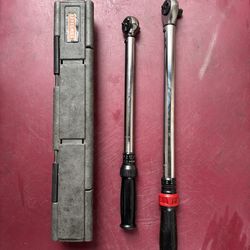 craftsman Torque wrench 3/8-1/2 drive 2 piece