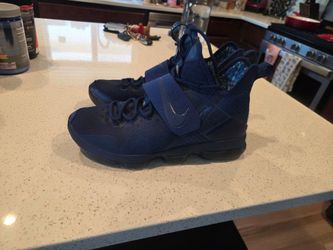 Nike LeBron 14 Basketball Shoes – 2 Pairs – Rare Colorways