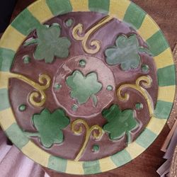 15" Clover Leaf Glass Bowl