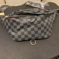 Loui Unisex Fanny Pack