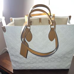 Luxury Tote Bag -- Leather  (Size Large)