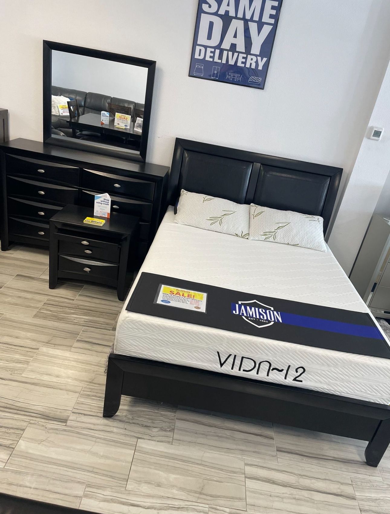 BEAUTIFUL NEW EMILY BLACK BEDROOM SET ON SALE ONLY $599. KING SET $699. IN STOCK SAME DAY DELIVERY π EASY FINANCING