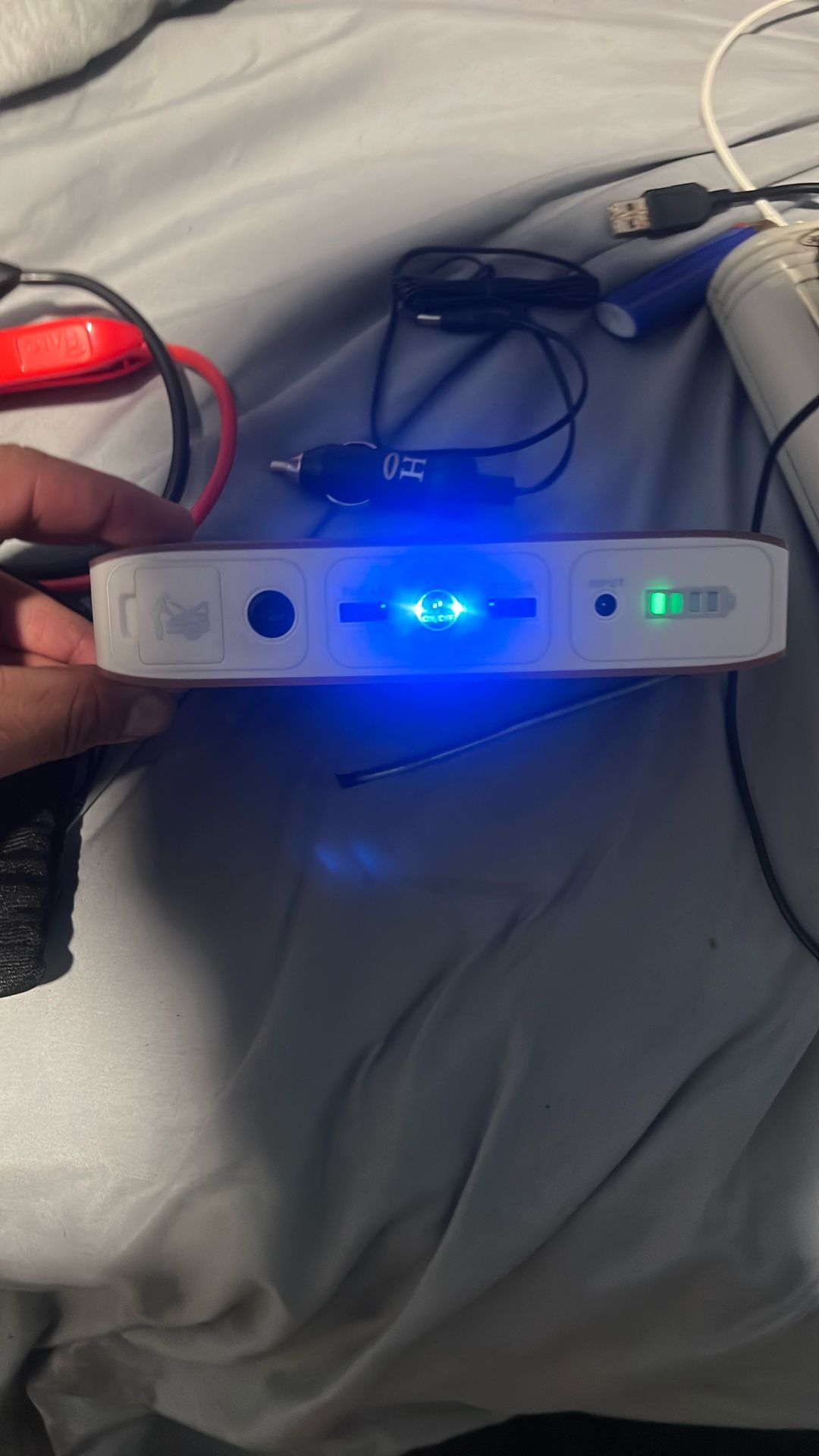 Halo Bolt battery pack charger