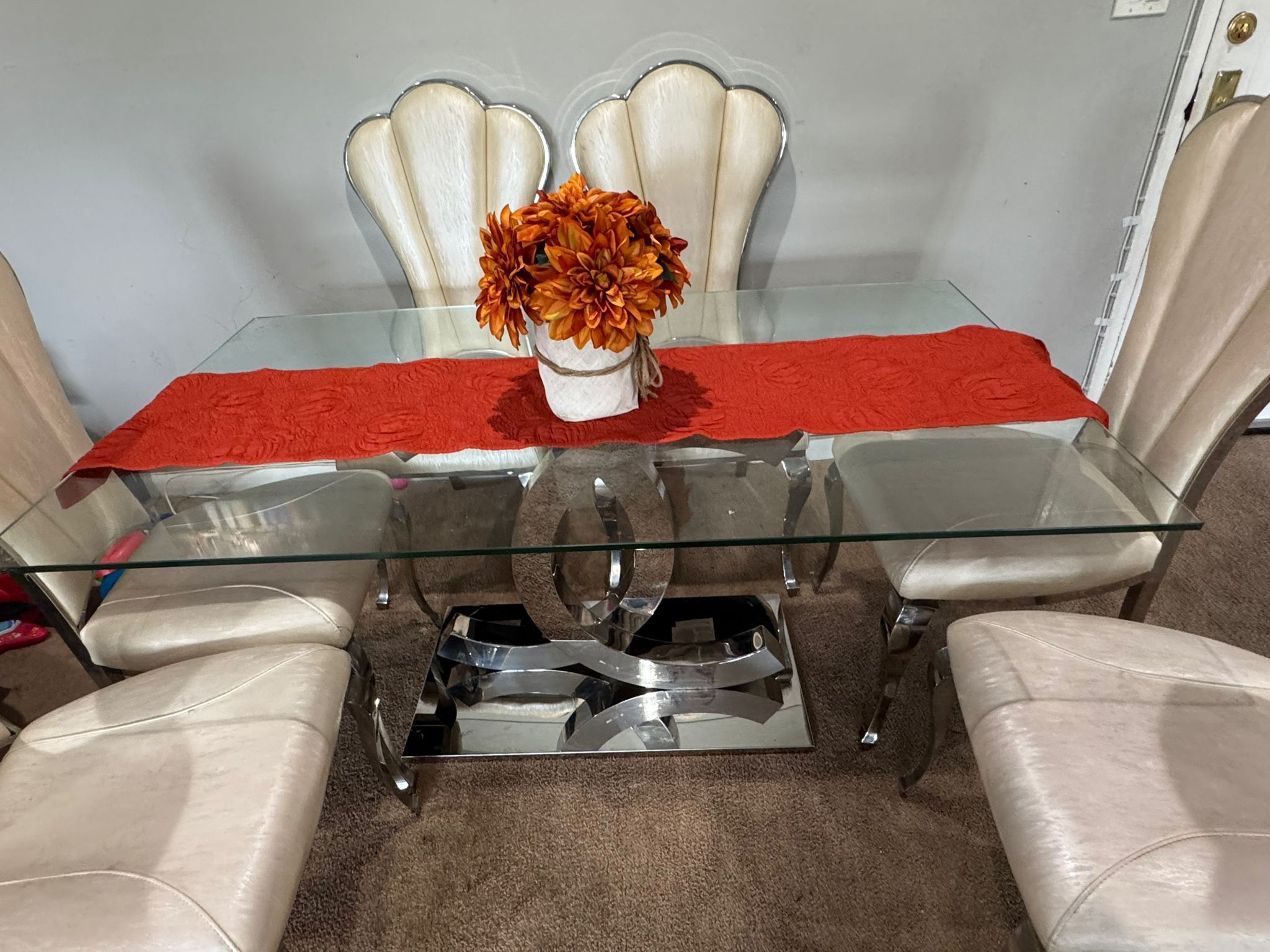 Dinning Room Chanel / Comedor Chanel