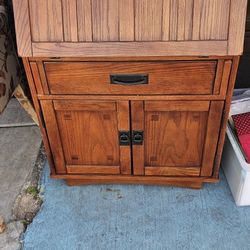 Wood Cross Island Drop Front Secretary desk great strong heavy 38.5hx28x18d used good