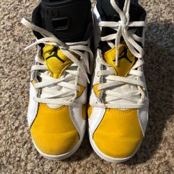Jordan 6 Yellow Ochre
