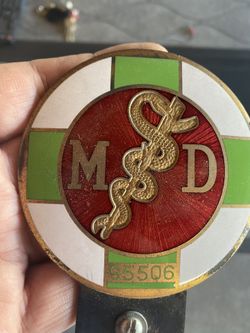 Vintage License Plate Topper & Accessories 