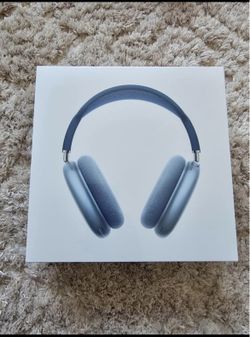 Apple AirPods Max Headphone Sky Blue (NEW- SEALED)