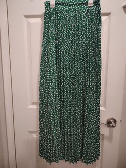 Green Floral Pleated Maxi Skirt