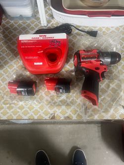 Milwaukee Drill Set