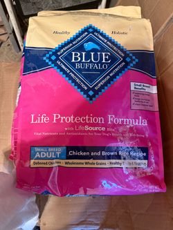 Blue Buffalo Small Breed Dog Food 2 bags of 15lb