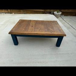 Wood Coffee Table 