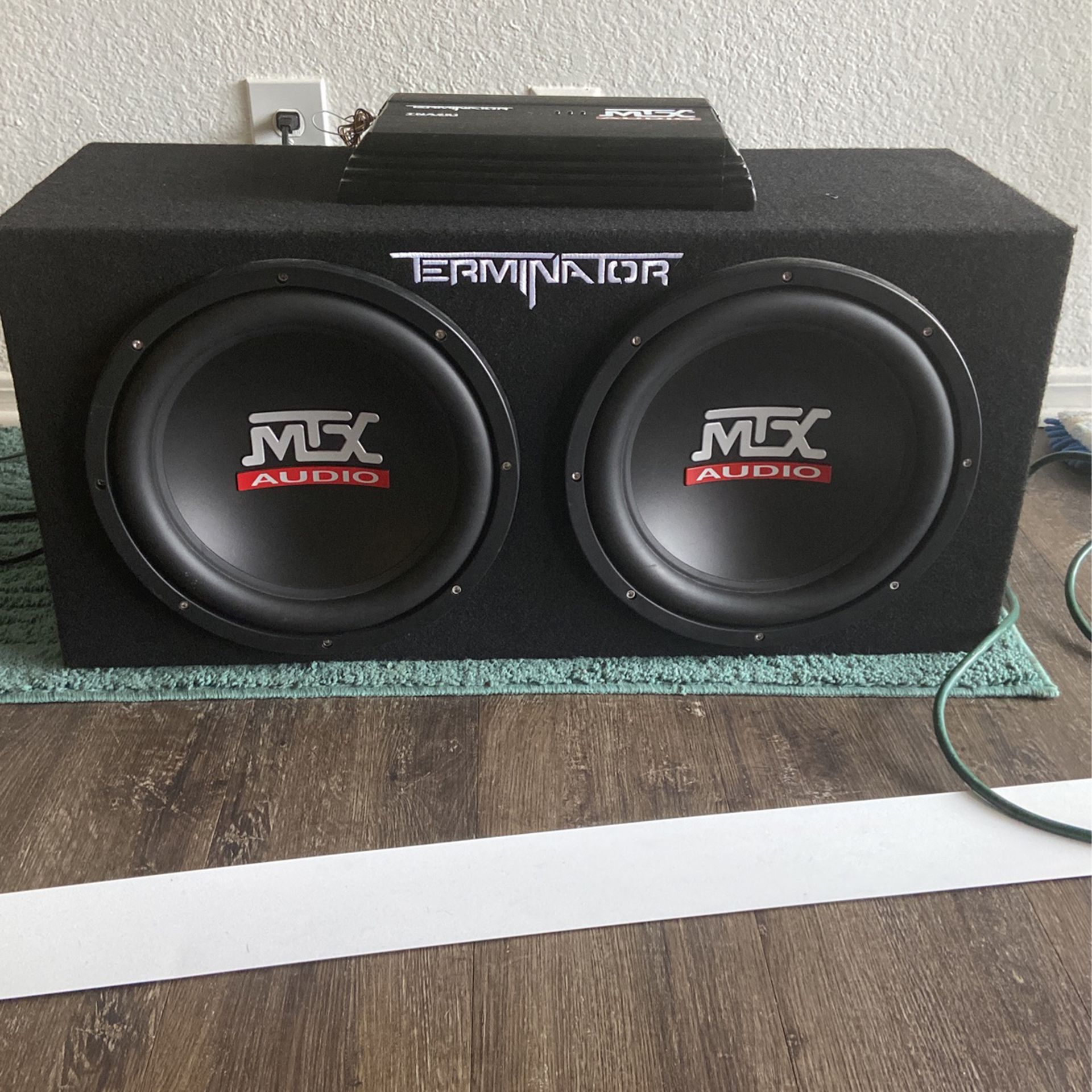 12 Inch Mtx Subwoofer W/ Amplifier 