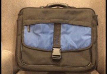 Targus Laptop / Travel Case