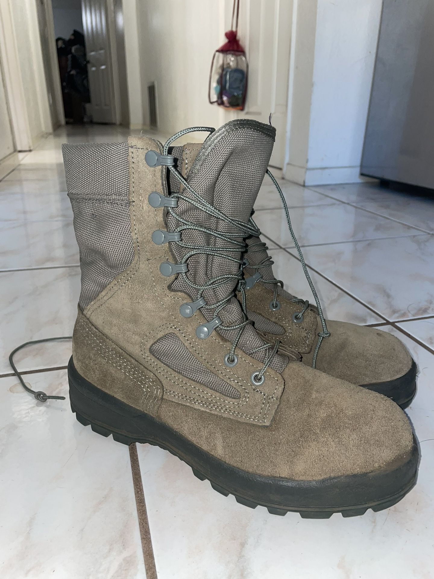 Military Boots 8.5
