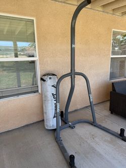 Everlast punching bag
