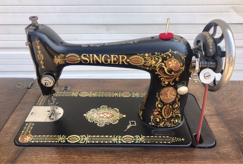 1910 SINGER "RED EYE" TREADLE SEWING MACHINE