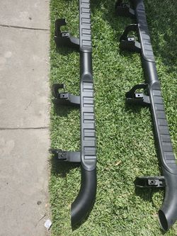 CHEVY SILVERADO OEM RUNNING BOARDS