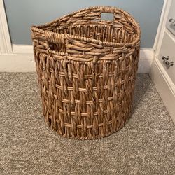 Large Wicker Basket