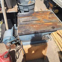 Is vintage Craftsman saw a plainer and Bandsaw 