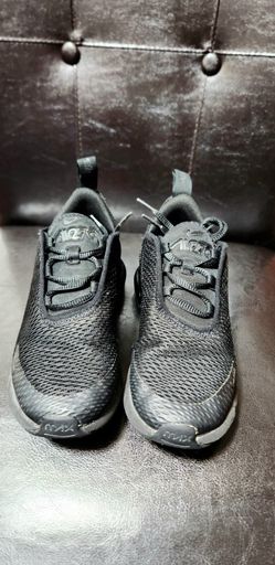 Nike Air Max 270 - Kids size 1