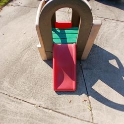 LITTLE TIKES KANGAROO CLIMBER