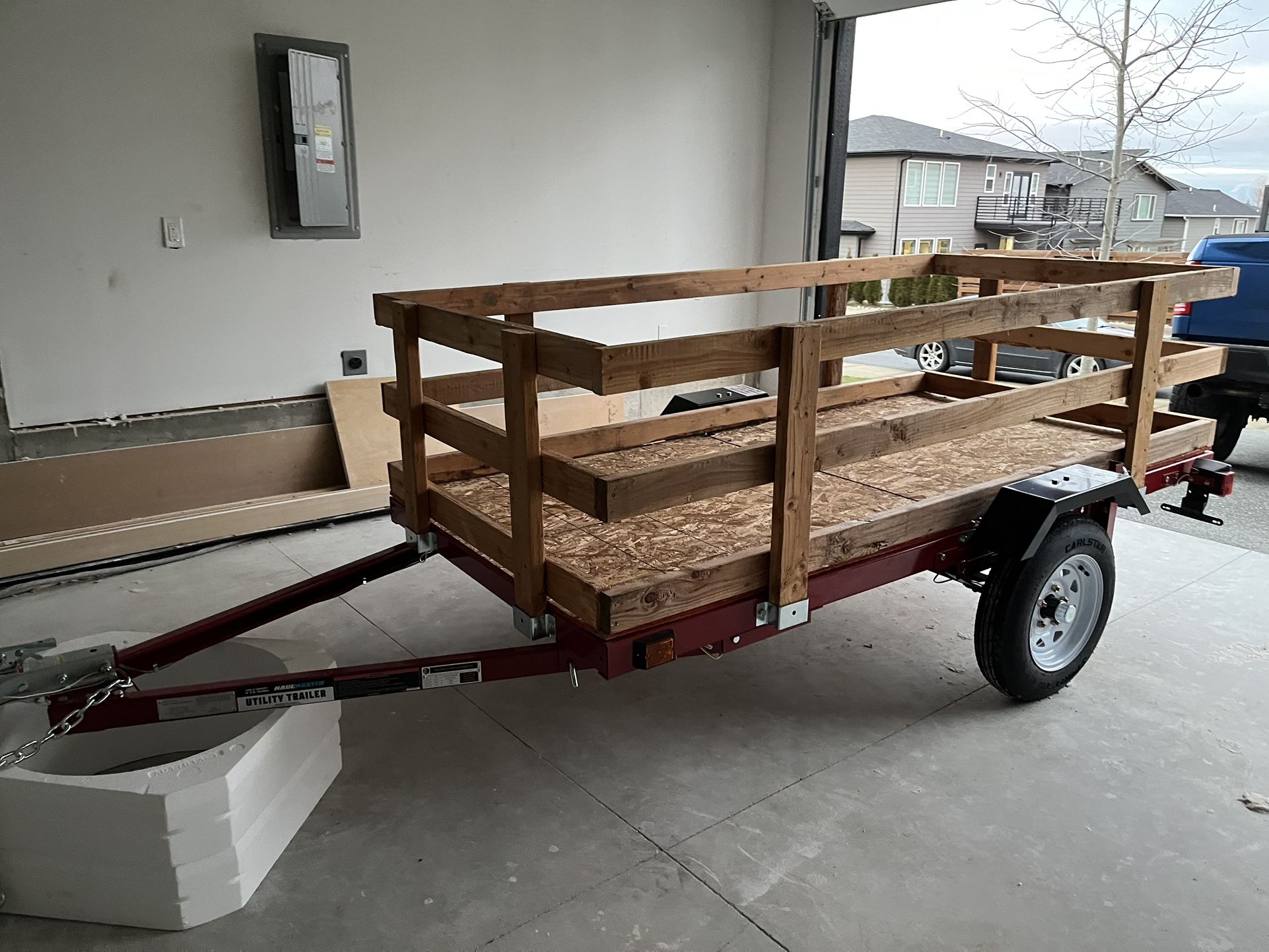 *Brand New Folding Trailer* 48” x 96”