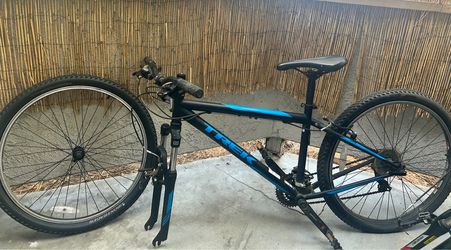 TREK BIKES