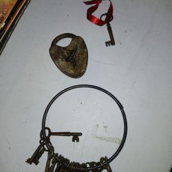 Vintage Lock & Keys 
