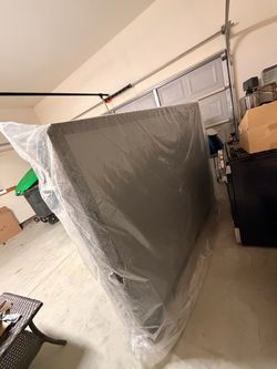 Queen base for bed