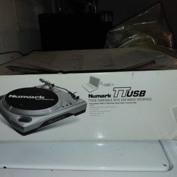 TTUSB TURNTABLE WITH USB AUDIO INTERFACE
