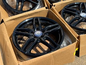 FREE DELIVERY 4x OEM MERCEDES CLA250 2017-2019 18" AMG WHEELS RIMS 85530 A1764010700 18x7.5