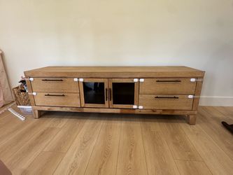 Media console