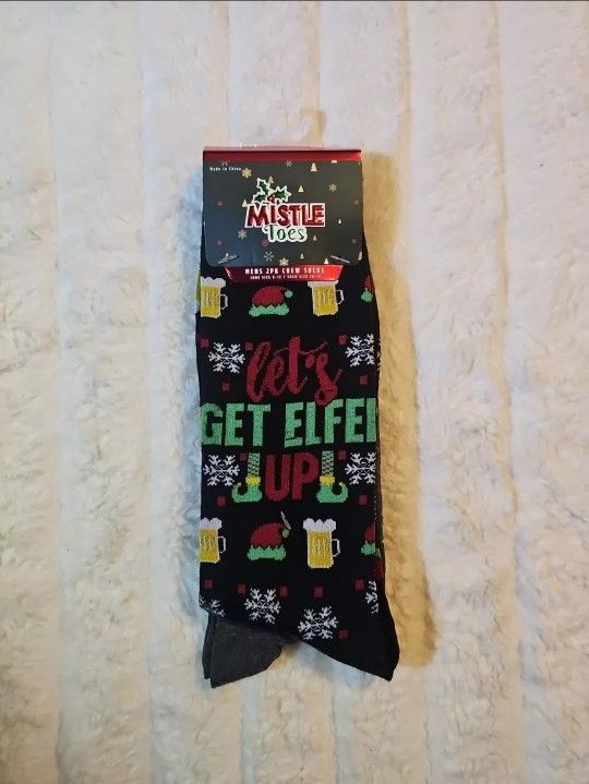 New Christmas Mistle Toes Holiday Socks 2 Pairs.