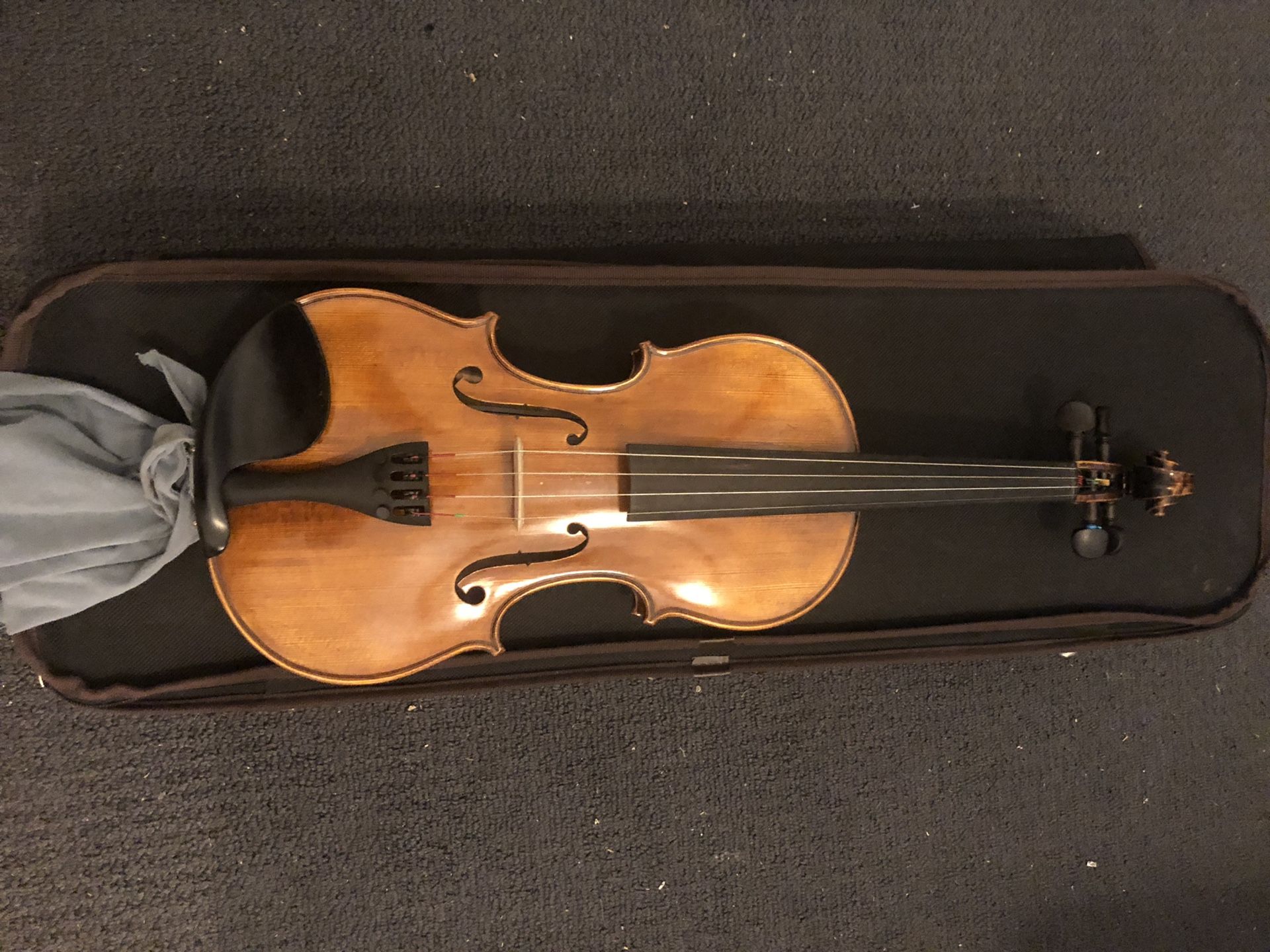 Cremona SV 600 premier artist violin