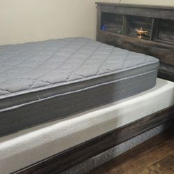 Queen BED Frame RealWood Signature Design by Ashley Drystan B2