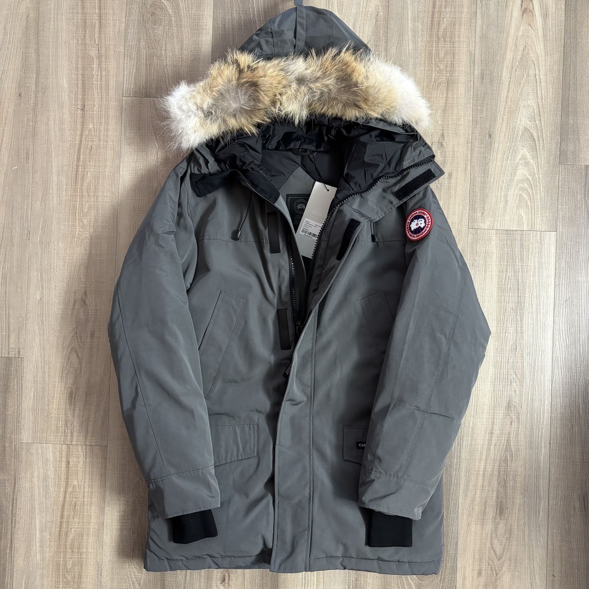 Canada Parka Size Large Gray