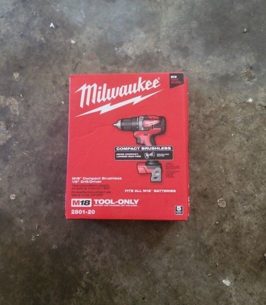 Milwaukee Drill Driver