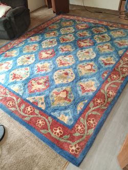 10 x 13 Wool Rug