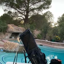 GOLF. BAGS  FOR. SALE