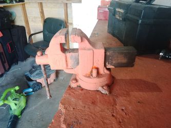 8 inch bench vice