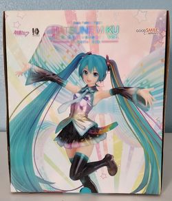 Hatsune Miku: 10th Anniversary Version Memorial Box Set