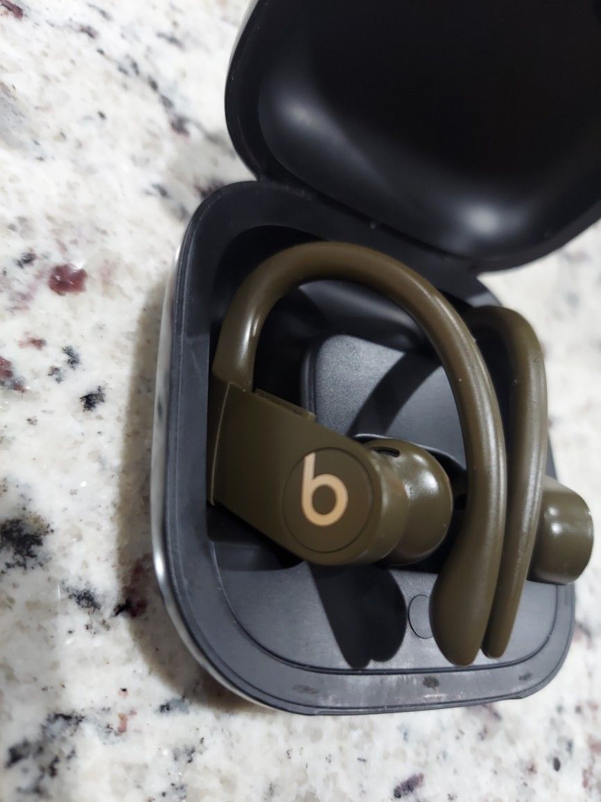 Powerbeats Pro