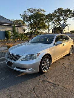 2007 Lexus LS 460